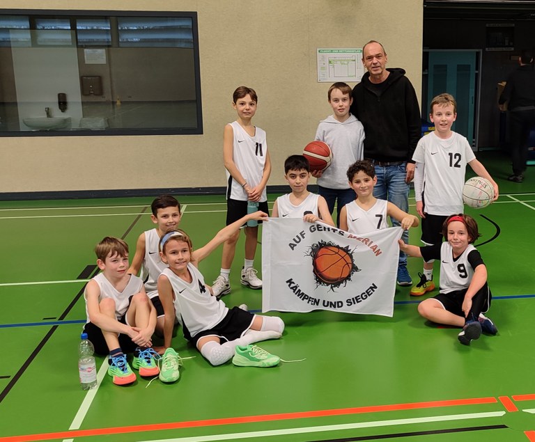 Merian 1 mit tollem Turbo-Basketball